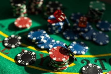 imbajp live-dealer table with multiple camera angles